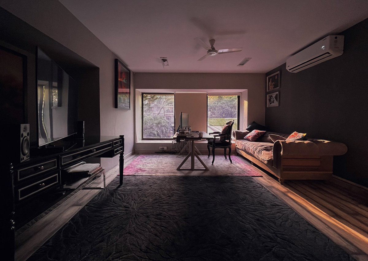 mathukutty_here's tweet image. Mili post production office. Such a beautiful spot to edit a film in the middle of Mumbai city! :) @BayViewProjOffl @BoneyKapoor #progressing