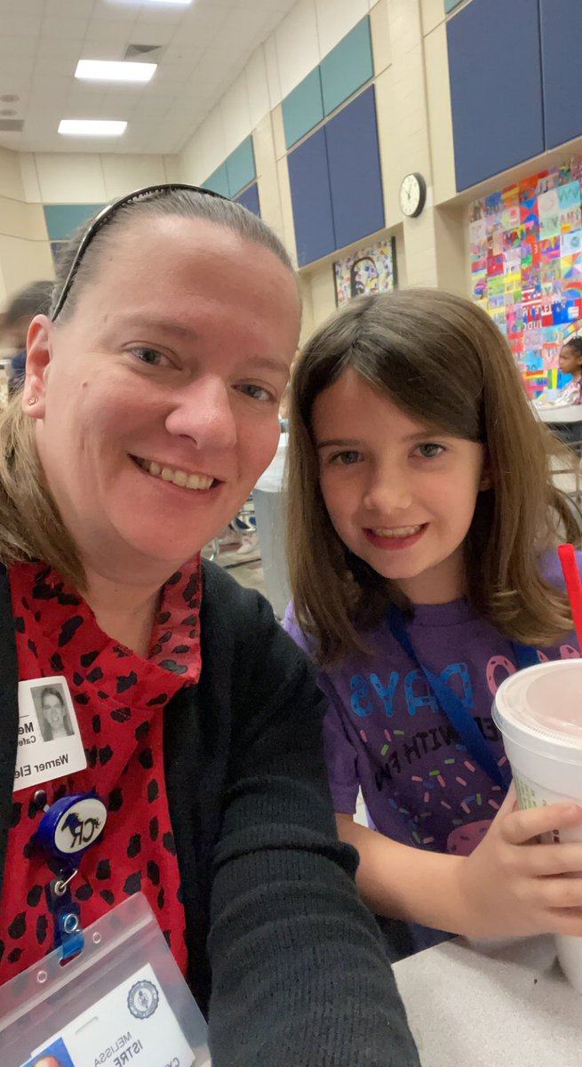 100 days of school AND lunch visitors back in school?!? Greatest day ever for Eliza!!! (And mom too!) #WarnerPride