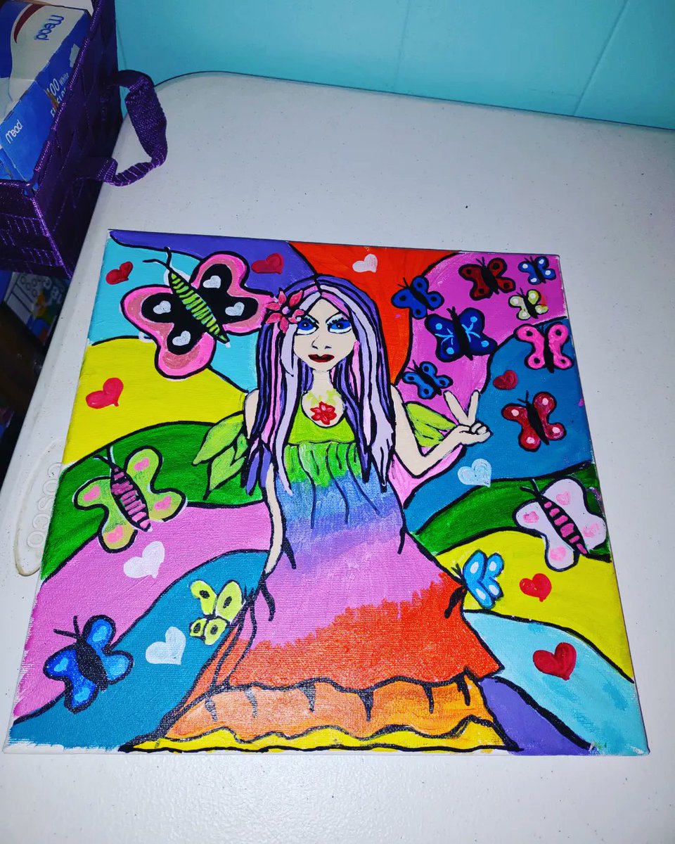 Wall_flower_73's tweet photo. #PaintWithLove #painting #paintings #paintingoftheday #paints #colorful #hippies #introvert #introverts my hobby https://t.co/o07IWrspwU
