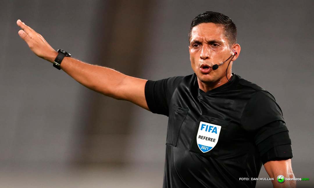 Balonazos's tweet photo. Jesús Valenzuela será el árbitro principal de la Gran Final de la CONMEBOL Recopa Sudamericana
#FinalRecopa
#JesusValenzuela
#Balonazos
📎 https://t.co/BhPXtCnXHk https://t.co/Zh1zKDOK0d