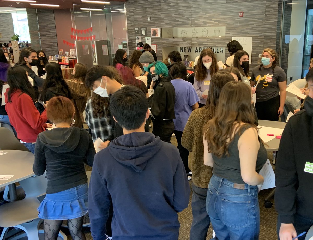 rjmama's tweet photo. 1st #EthnicStudies Symposium w/ all four @SRVUSD1 inaugural classes. If you know me you understand why I felt like my heart was walking around outside my body. Thank you ES teachers for pouring magic into our dream. So much else to say but the kids say it better so I’ll be quiet. https://t.co/87ksDdX4cx