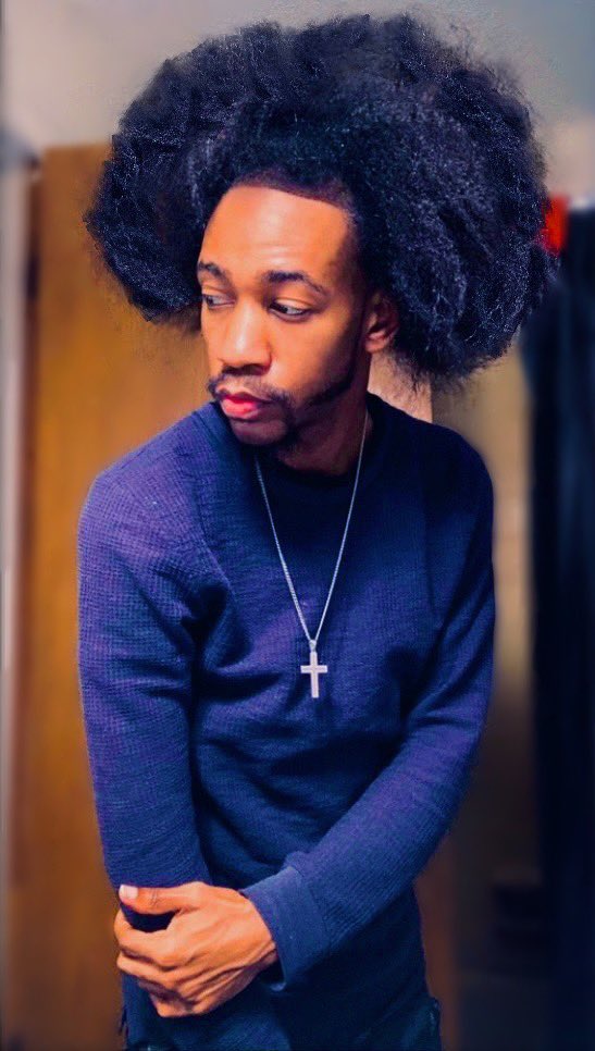 DaGridaz's tweet photo. AfroVibes #afrovibes #iamblackhistory #BlackHistoryMonth #afrofuturism #AfroRap #naturalhair #Blackpower #JesusIsLord #JesusSaves https://t.co/gsei8uusSE