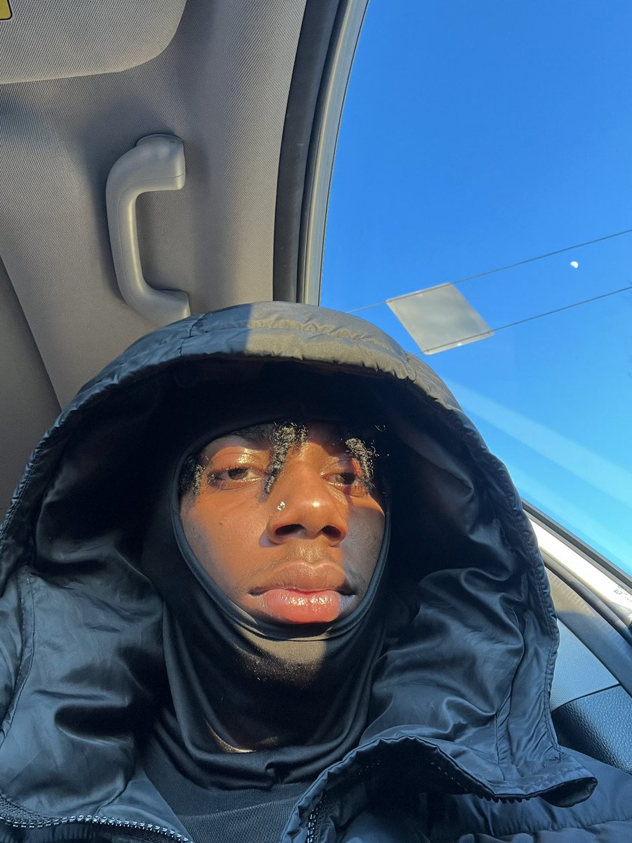 worthystickk's tweet photo. feel good https://t.co/mCqBQxG6cq