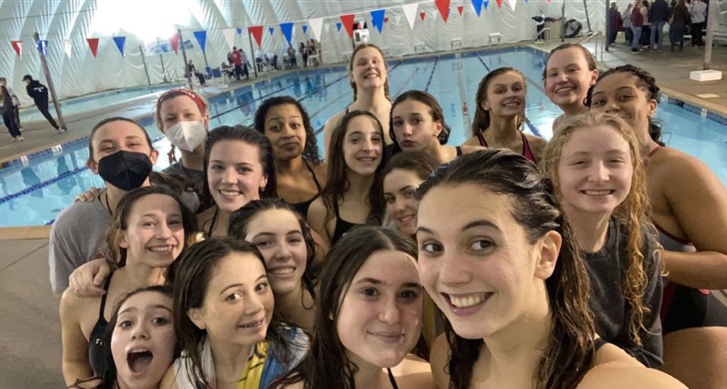 Htswimming tweet media