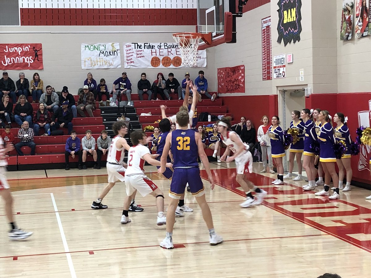 HolgateAthleti1's tweet photo. 🏀Final from “the Bunker”Holgate 59 Hilltop 30 … The Tigers were led by Richard Bower’s 17 pts &amp; 12 from Abe Kelly! Great game Tigers!! 🐯 The Tigers are @ Continental Sat 2/12 at 6pm!  @mshs_principal @sports_nwo @NW_Signal @HolgateSchools @crescentsports https://t.co/lWIVXCuhU8