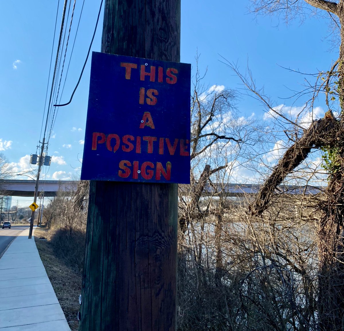 SaraMitchellTV's tweet photo. I’ve run by this sign dozens of times but today it caught my eye. #positivity #865runner https://t.co/rz43M5P4Uj