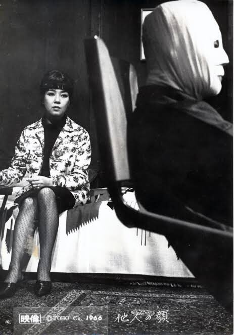 HIDEO_KOJIMA_EN's tweet photo. In terms of masterpieces of Japanese cinema, there are no BDs directed by Hiroshi Teshigahara available in Japan. I'd like to own at least "Woman in the Dunes (1964)," "The Face of Another (1966)," and "The Man without a Map(1968)," all of which were written by Kobo Abe. https://t.co/uIrG0KTxWR