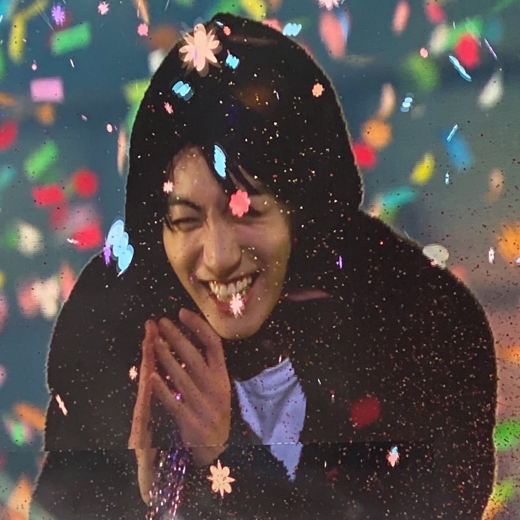 jksmilebot's tweet photo. he’s the best person ☹️ https://t.co/Rlc84tNvdk