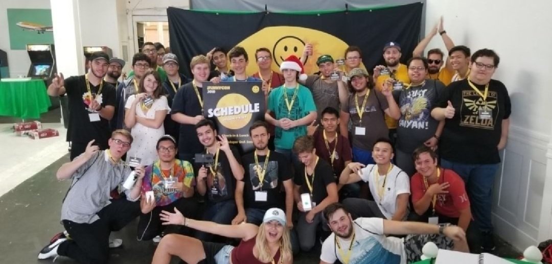 heexkkj's tweet photo. Curiosidade: Lá em 2018 o iFunny fez um evento tipo Comic Con https://t.co/uizTGQDYVP