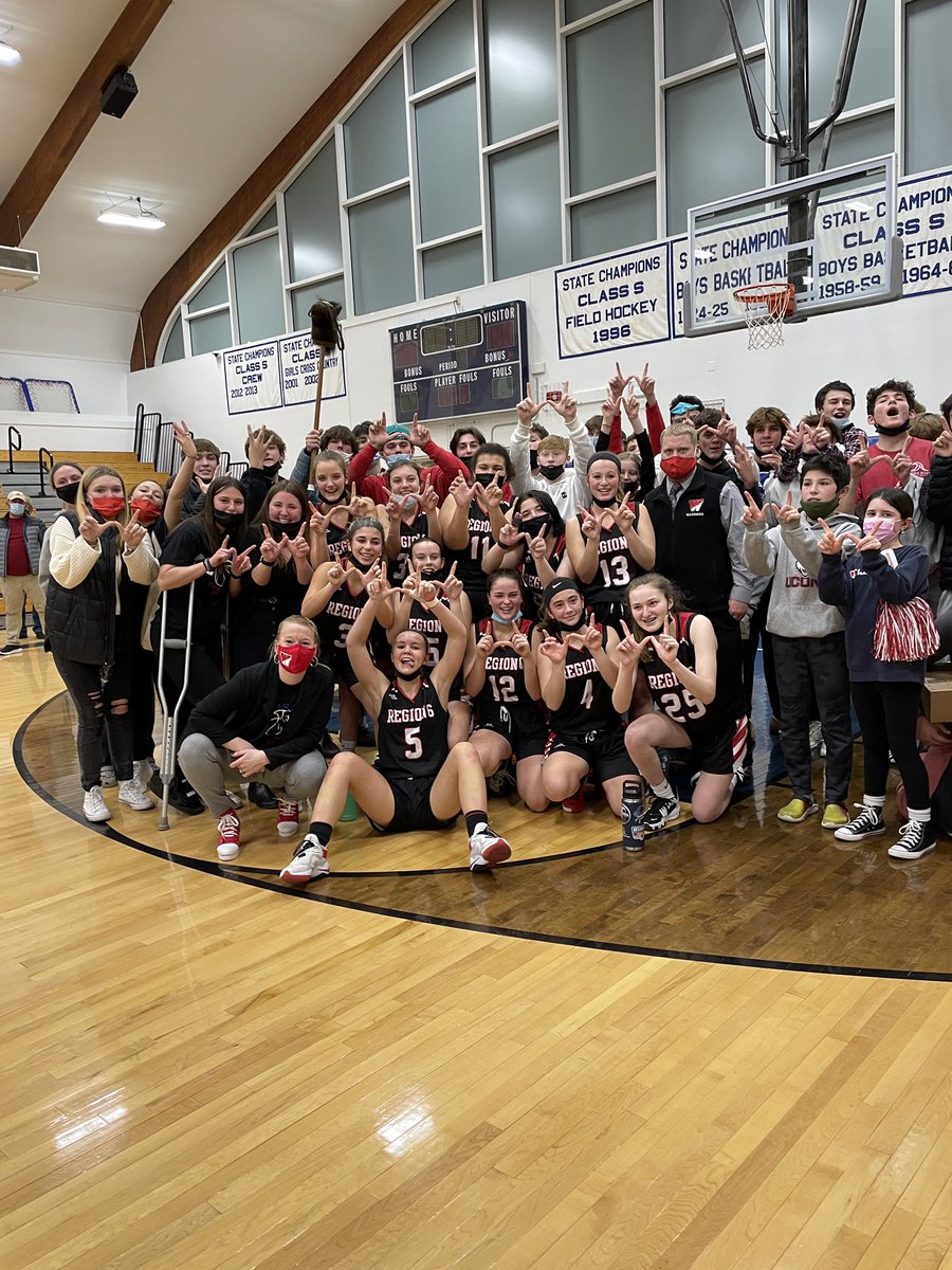 You can always count on the Litchfield vs. Wamogo game to be a good one. Proud coach tonight 🏀