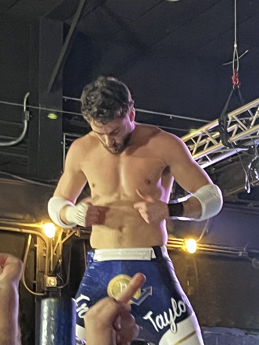 allaboutyonny's tweet photo. @Futr2Brite what should have been the main event for AIW 😌 https://t.co/gyXADtrcgy