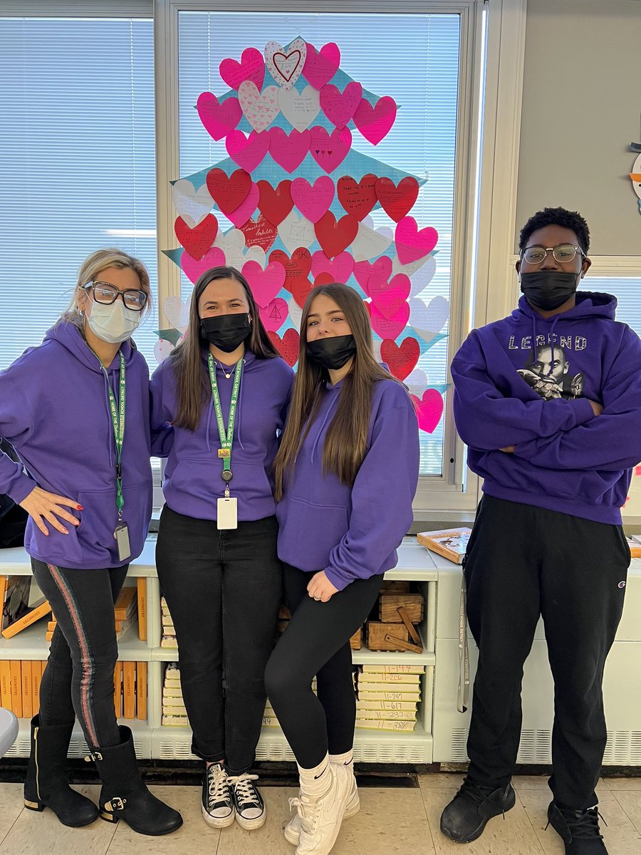 Happy P.S. I Love You Day 💜 Today we wore purple to represent standing up against bullying, help those who are suffering from depression and prevent suicide. #wearedalers #PSILoveYouDay <a href="/FHSDalers/">FHS Dalers</a> <a href="/psiloveyouday/">P.S. I Love You Day</a>