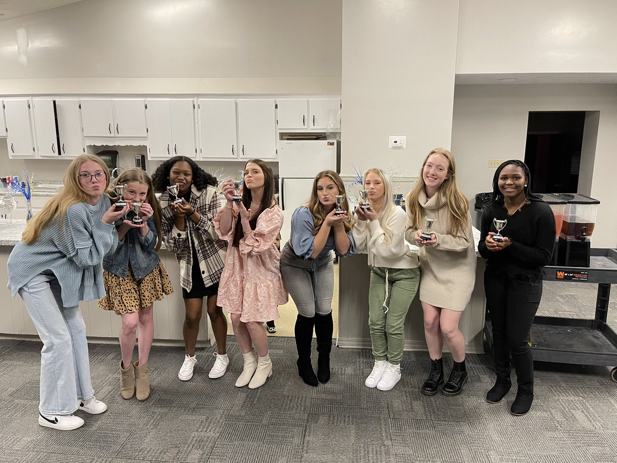 MCLadyLeopards's tweet photo. Mobile Christian Girls Basketball had our banquet to wrap up the 2021-2022 Basketball Season! Thank you to the players, parents and support staff who made the season an enjoyable one on and off the court! https://t.co/AisKsqsu8l