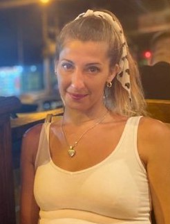 Betiana Rossi no aparece!!!, desapareció el 7/2 en la ciudad de Buenos Aires. Ampliación de búsqueda a Zona Tres de Febrero, San Martín y Morón, provincia de Buenos Aires. Por favor compartir, y si la ven avisar #URGENTE al ☎️1157042636, o 911

#BuenosAires