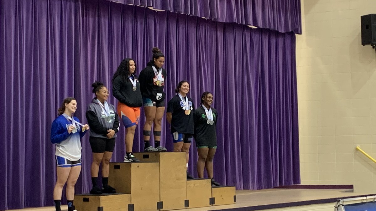 Congratulations to Chantal Ferrer who finished 2nd overall in the state in the 183lb weight class for 2A