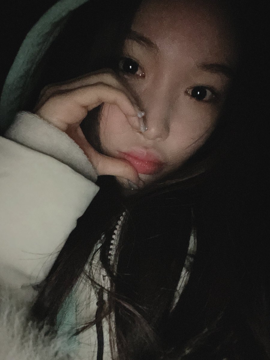 ChunghaGlobal's tweet photo. THREAD OF SUPPORTIVE PHRASES TO USE FOR CHUNGHA (ENG/KOR) 

#청하 #CHUNGHA @CHUNGHA_MNHent https://t.co/Xlto4HtAmT