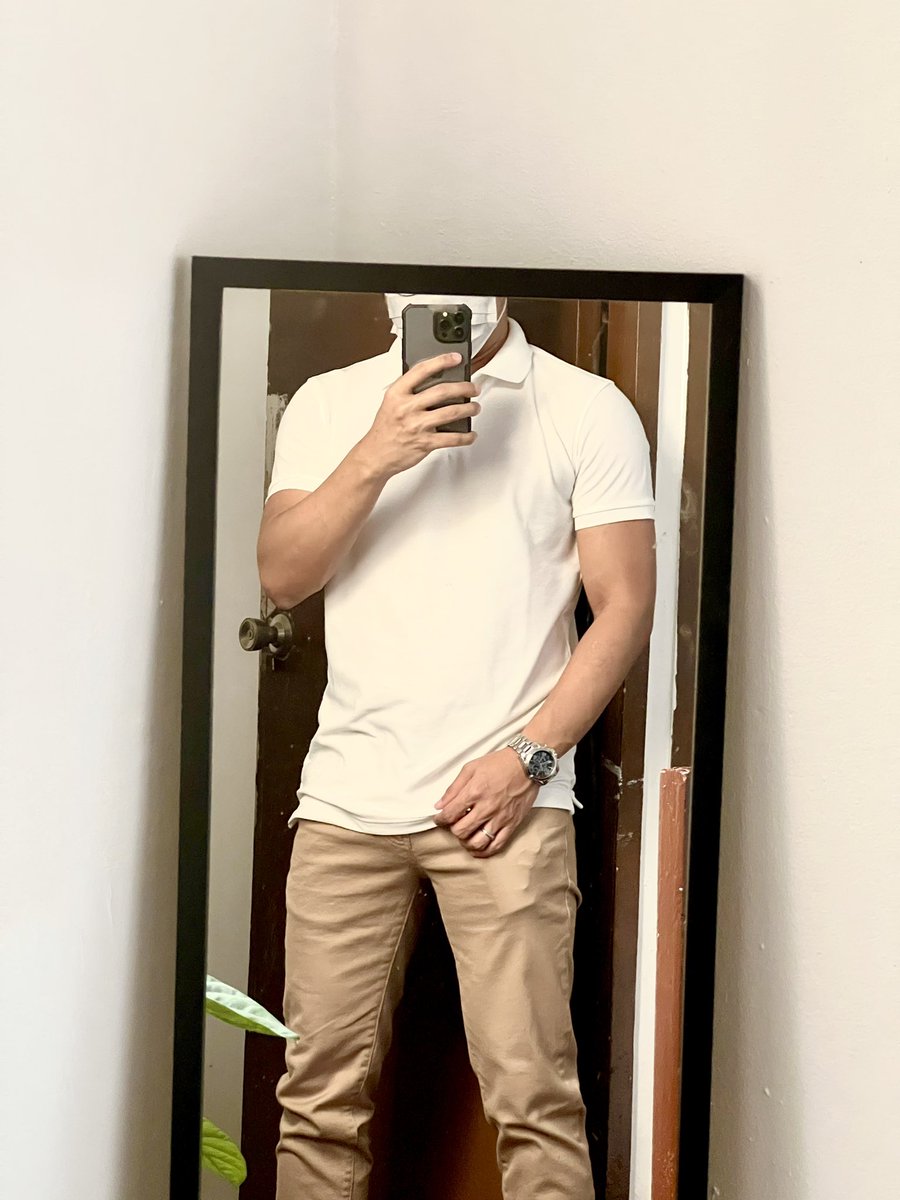 Off to a wedding. 😎