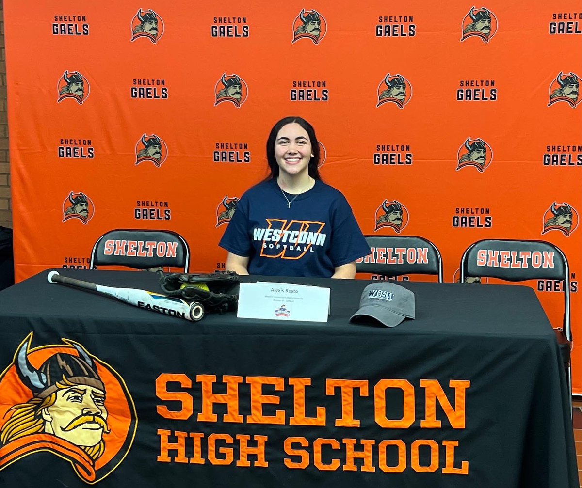 24Resto's tweet photo. So today my baby signed her letter of intent to play softball for @WestConnSB . Would like to give a BIG thanks to all the coaches and family that has helped her get to this point. Can’t wait to see what the future has for her!  @Frank_Lieto @seahawksctELITE @EastonFastpitch https://t.co/lhbiCXJlr0