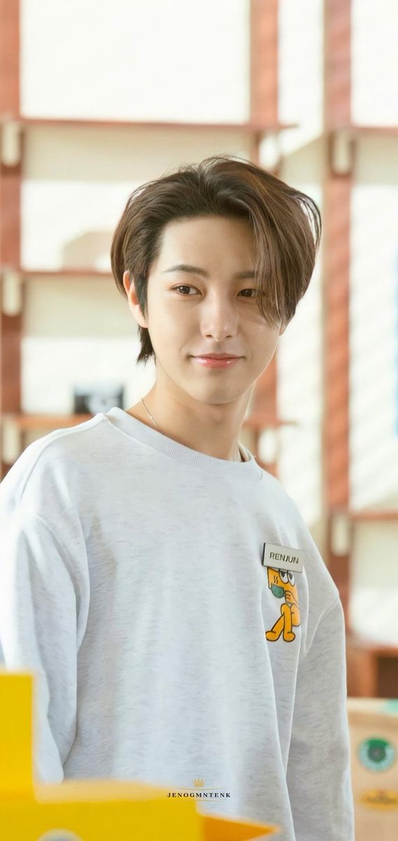 ขอโทษที่พี่ทำตัวธรรมดาแต่ดันไปหล่อในสายตาหนู