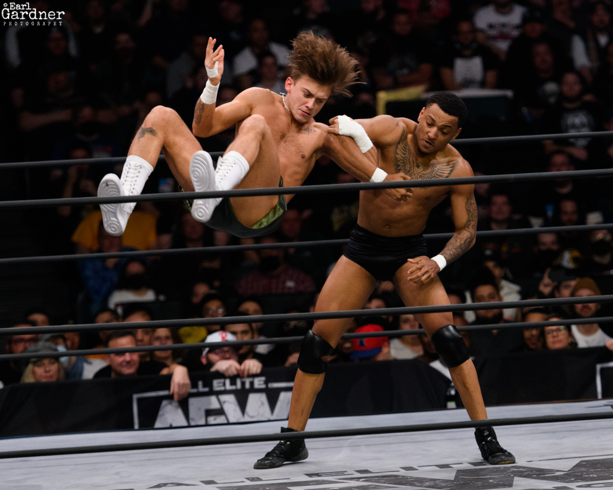 EarlWGardner's tweet photo. From #AEWRampage
@730hook vs #BlakeLi https://t.co/kLbkYBvXHq