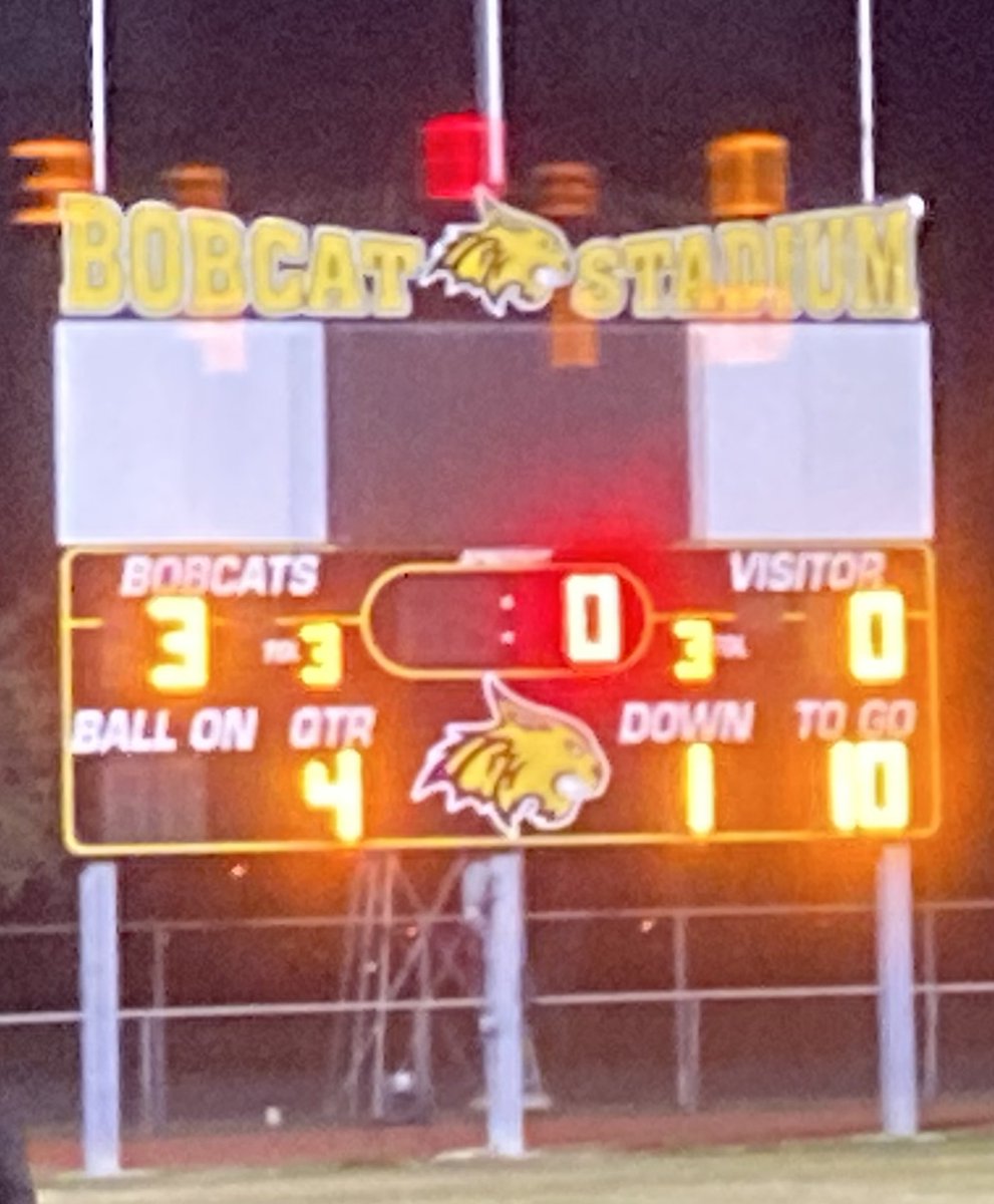 GirlsSoccerRHHS's tweet photo. Great win for our Varsity Lady Cats over PI. However JV had a tough loss. Keep working hard.   Special Thanks to our Teachers.  We appreciate you. #WeAreRioHondo @RHHS_Bobcats https://t.co/uzOM2MM6vR