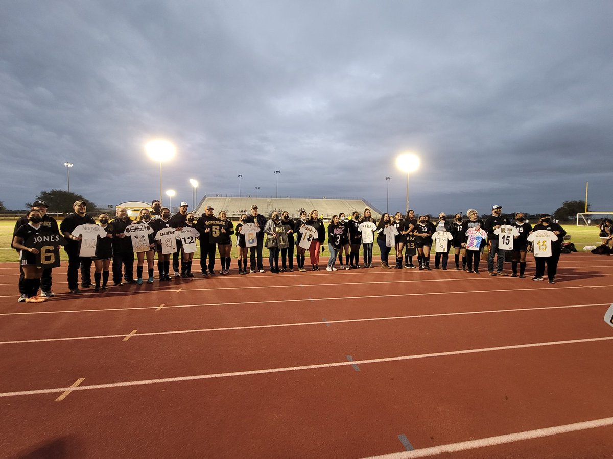 GirlsSoccerRHHS's tweet photo. Great win for our Varsity Lady Cats over PI. However JV had a tough loss. Keep working hard.   Special Thanks to our Teachers.  We appreciate you. #WeAreRioHondo @RHHS_Bobcats https://t.co/uzOM2MM6vR