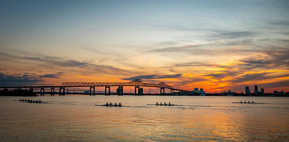 jmojax08's tweet photo. The St. Johns River was on fire tonight!
@ActionNewsJax 
#dronephotography
#sunsetphotography
#Florida https://t.co/PEUkJOxsE8