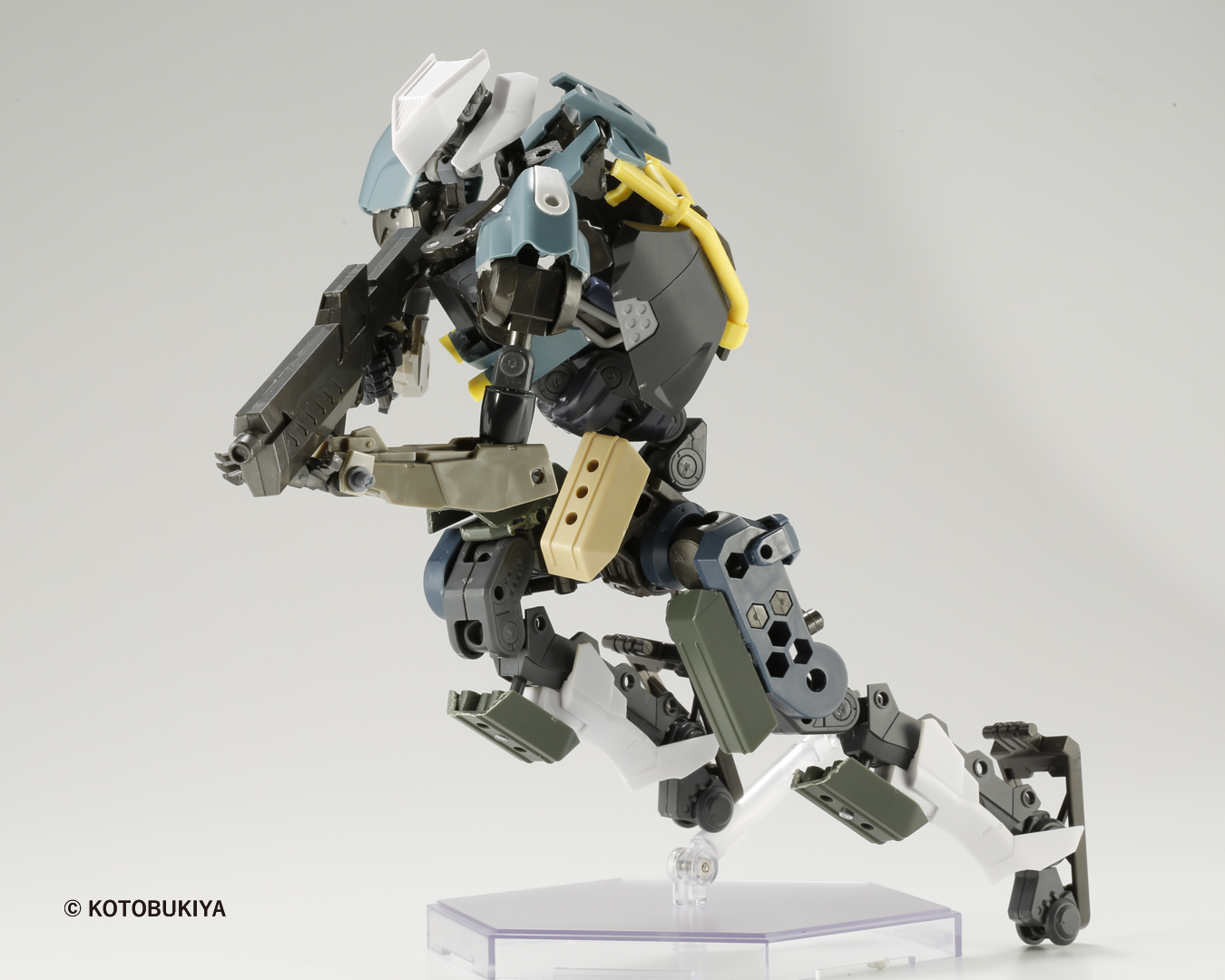 激安価格と即納で通信販売 ヘキサギア ブイトール ガバナー3体 完成品