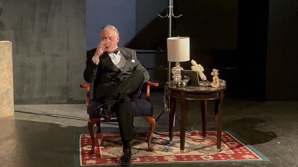 pushpusharts's tweet photo. #anthonyskordi in #onassis now running at #pushpusharts theatre .. https://t.co/nO9NqEvZhU get your tickets online 🕺 https://t.co/4WRDPFThyQ
