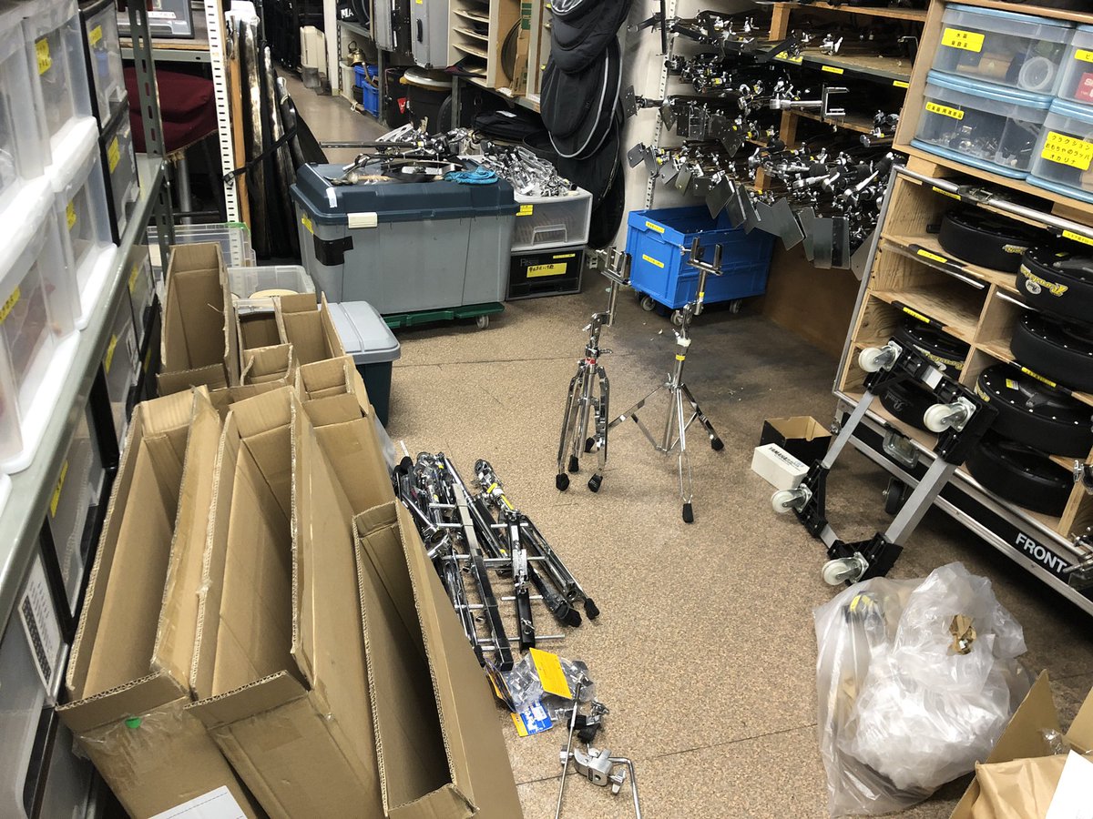 前からやろうやろうと思ってやってなかったハードウェアの整理。
整理整頓を少しずつやるのは苦手、始めたら一気にやりたくなる性格です。
＃アイエムエス ＃突然やる気になる