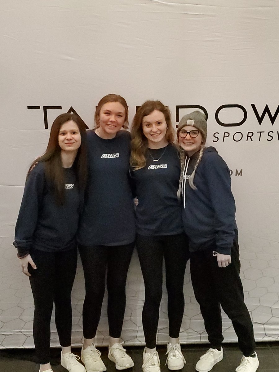 RHHSWrestle's tweet photo. Thank you for all of your hard work during the season! Best mangers in the state, hands down! #bestofthebest #stateworkers #BTH https://t.co/MRat75gbZh