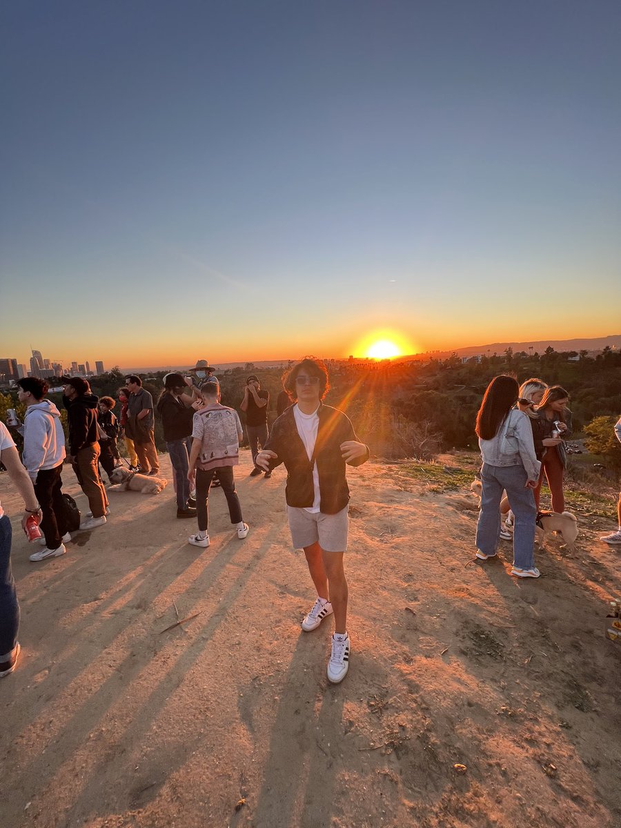 shane_soares15's tweet image. Diplos pop up was lit!!