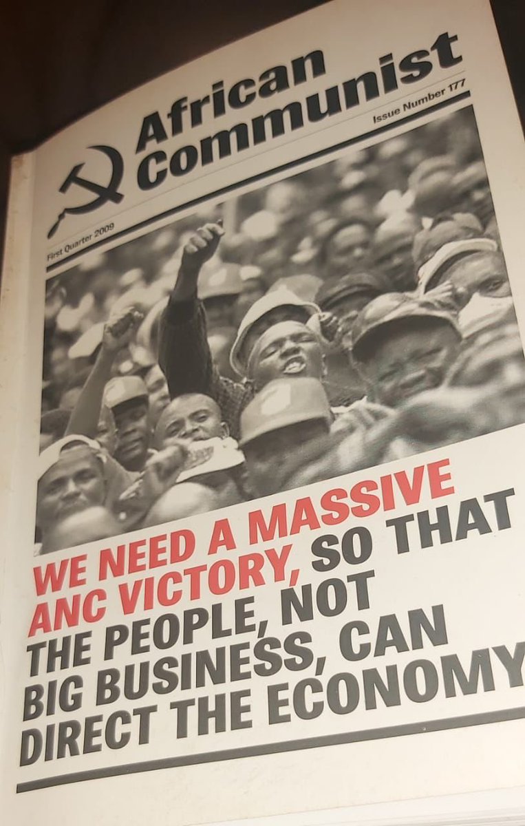 AdvDali_Mpofu's tweet photo. The REAL ANC believed in the people as THE drivers of the economy ….The “New DAwn” fake ANC of Ramaphosa believes in Big Business as THE drivers!

Down with DA-ANC!!

Not Yet Uhuru!👇🏾 https://t.co/FN25tw3Rpa