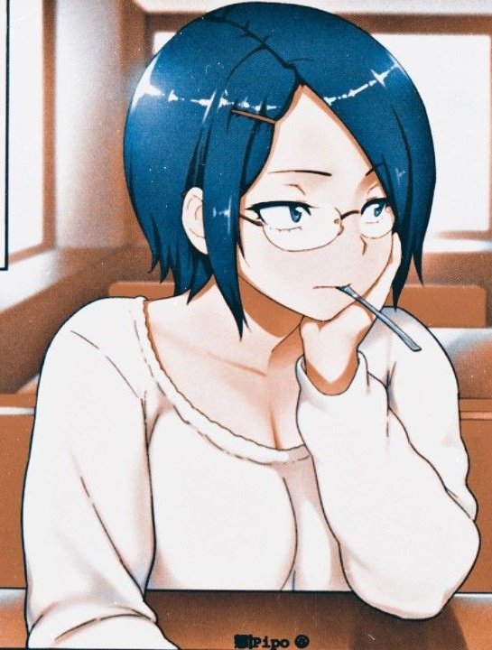 - se pone a mirar en silencio al/la lector/a ya que no se le venía nada a la mente para comenzar una charla debido a que estudio desaparecida mucho tiempo -