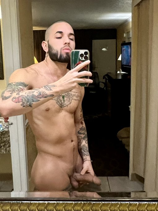 suck https://t.co/kDU8Rq3O25<a href="/tag/fitness"class="tags"><span>#fitness</span></a>