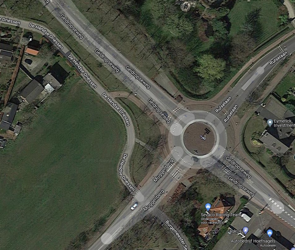 Gem_HeezeLeende's tweet image. Van 23 december 2021 tot 14 januari 2022 hebben 2 ontwerpen voor de aanpassing van de #rotonde #Geldropseweg ter inzage gelegen. De #reacties zijn gebundeld en terug te lezen op onze website: heeze-leende.nl/in-en-over-hee…