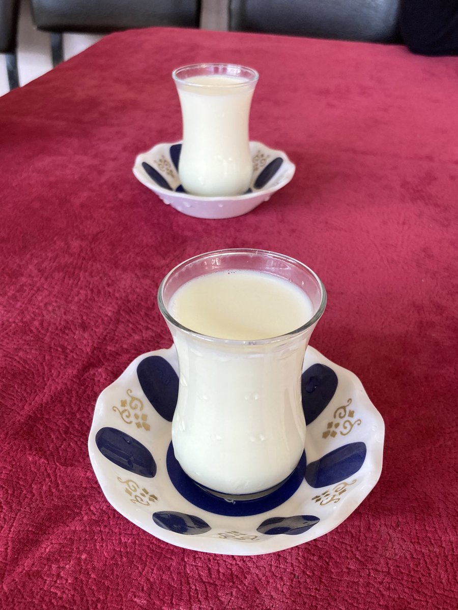 Kırklareli’ne 18 km uzaklıktaki Kuzulu köyünde her sabah günlük süt satışı yapılıyor. Birbiri ardına çağlayan şelaleleri ve mağara manastırı ile doğa tutkunlarının yeni destinasyonlarından olan köy, ekoturizm için umut vaat ediyor.