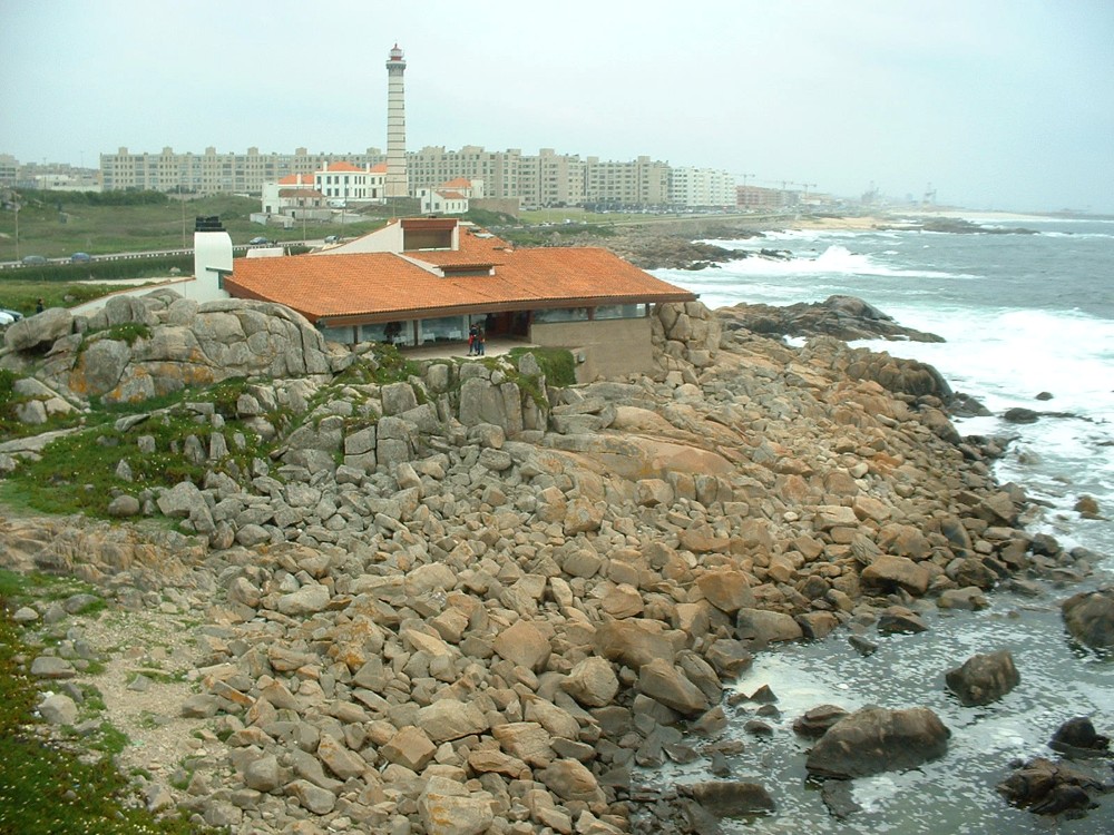 Seearch_'s tweet image. Boa Nova Tea House, Matosinhos, Portugal. 1958-63
Alvaro Siza. 
If you want to know more about the project, location and more pictures:
seearch.es/obra/boa-nova-…

#seearch #architecture #Portugal #AlvaroSiza @sizavieira #Matosinhos