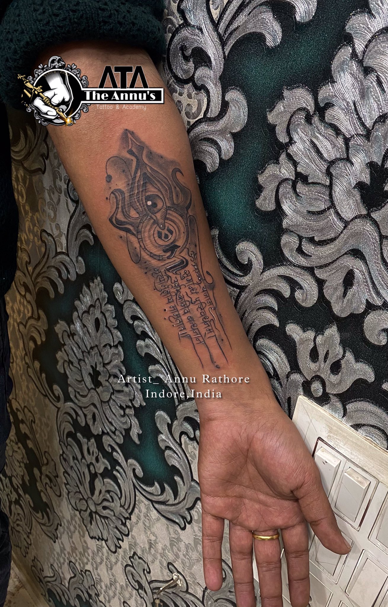 Tattooist Annu Rathore on Twitter Mantra Tattoo Design tattoo tattooistannurathore Tattoo by Artist Annu Rathore The First Female Tattoo Artist Of Central India Madhya Pradesh Indore Title Award Winner httpstcokWlCOxGvnC #35 Tattooist Annu Rathore on Twitter Mantra Tattoo Design tattoo tattooistannurathore Tattoo by Artist Annu Rathore The First Female Tattoo Artist Of Central India Madhya Pradesh Indore Title Award Winner httpstcokWlCOxGvnC