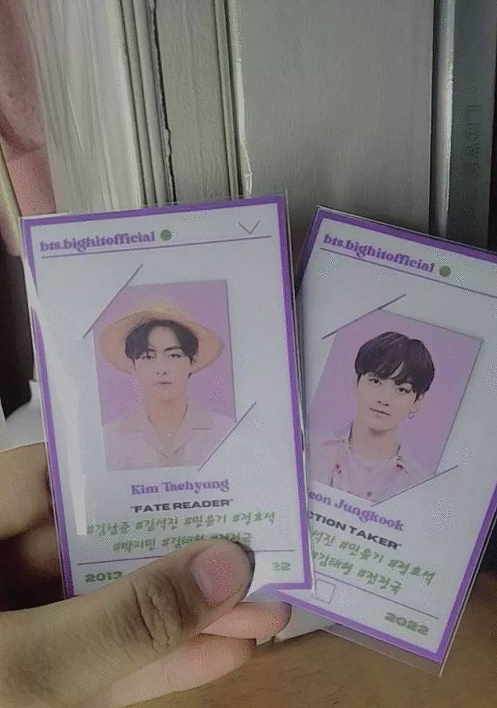 simp4userthv's tweet photo. HAPPY MAIL ʕ´• ᴥ•̥`ʔ
May poging umuwi sakin huhu, super secured ng packaging thankyou so much po @kyledyan for letting me have these taekook id pics kiligg so much ang ganda din nung ID pic holders super cutee until our next budol! <33
#KDPROOFS https://t.co/7mDMgAh4Ij