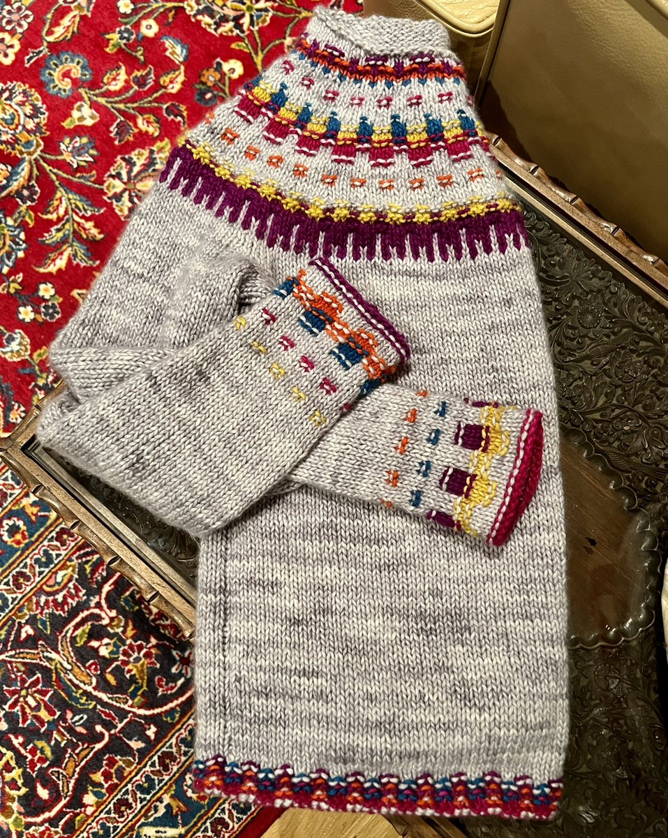 HarmeetKDhillon's tweet photo. Felt like an aran-weight cashmere sweater. Cranked this out in a week โ a record! Still needs to be wet-blocked. Follow me on @instagram for more details on my knitting projects! #crayoncolors #groundhogday2022 #FreestyleFriday #knittingtwitter #knittwit #knitthegoodyarnalready๐งถ https://t.co/oCVptDk9Lq