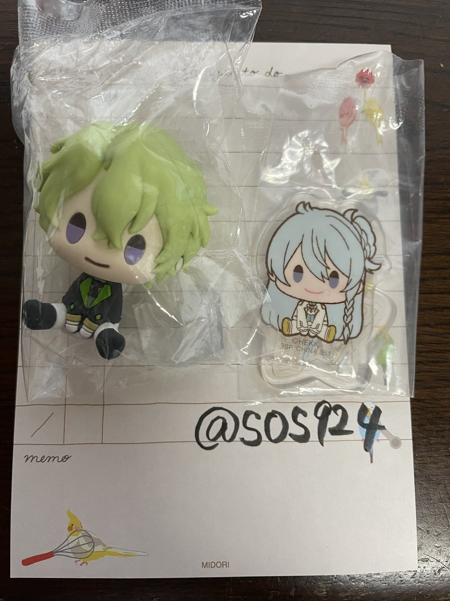 SOS924's tweet photo. @Jlc5R 検索より失礼します。
フィギュア茨　⇆  フィギュア日和
アクスタの宗　⇆  アクスタ渉
の交換をお願いできますでしょうか？
ご検討のほど、よろしくお願いします！🍎 https://t.co/2cq1LmUoDN