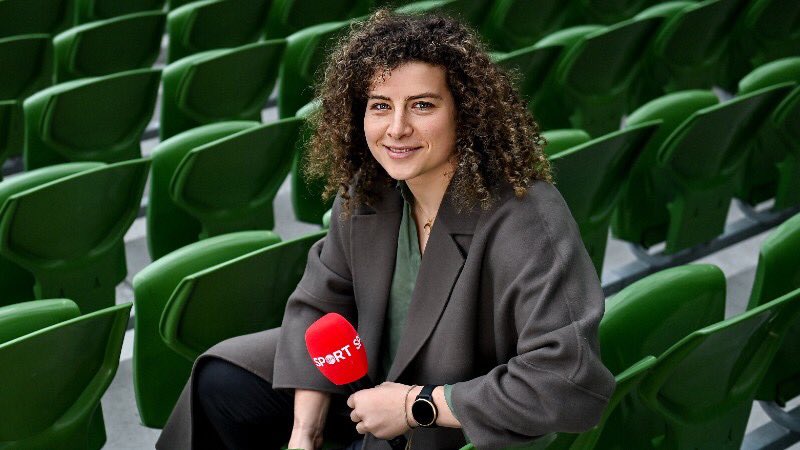 Former Ireland international Jenny Murphy is up first on Weekend Sports Breakfast.

Can Ireland put tournament favourites France to the sword in Paris - Jenny thinks they can!

Listen: https://t.co/L5MuSYVdi7 https://t.co/b7TL6L842j