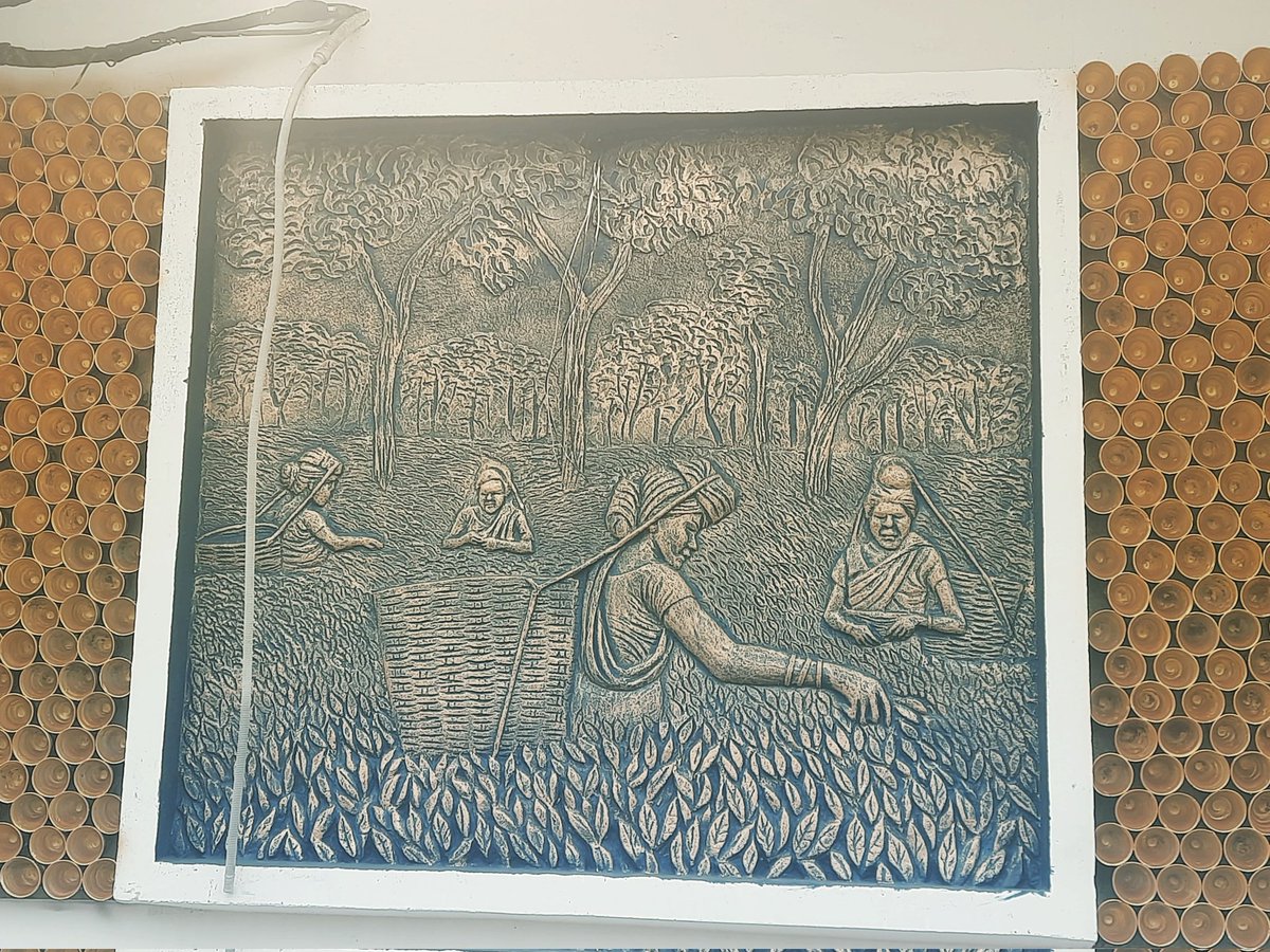 PapuGhoshArtist's tweet photo. #artwork #cementcraft #teaculture #Assam https://t.co/M4hdJdjaj1