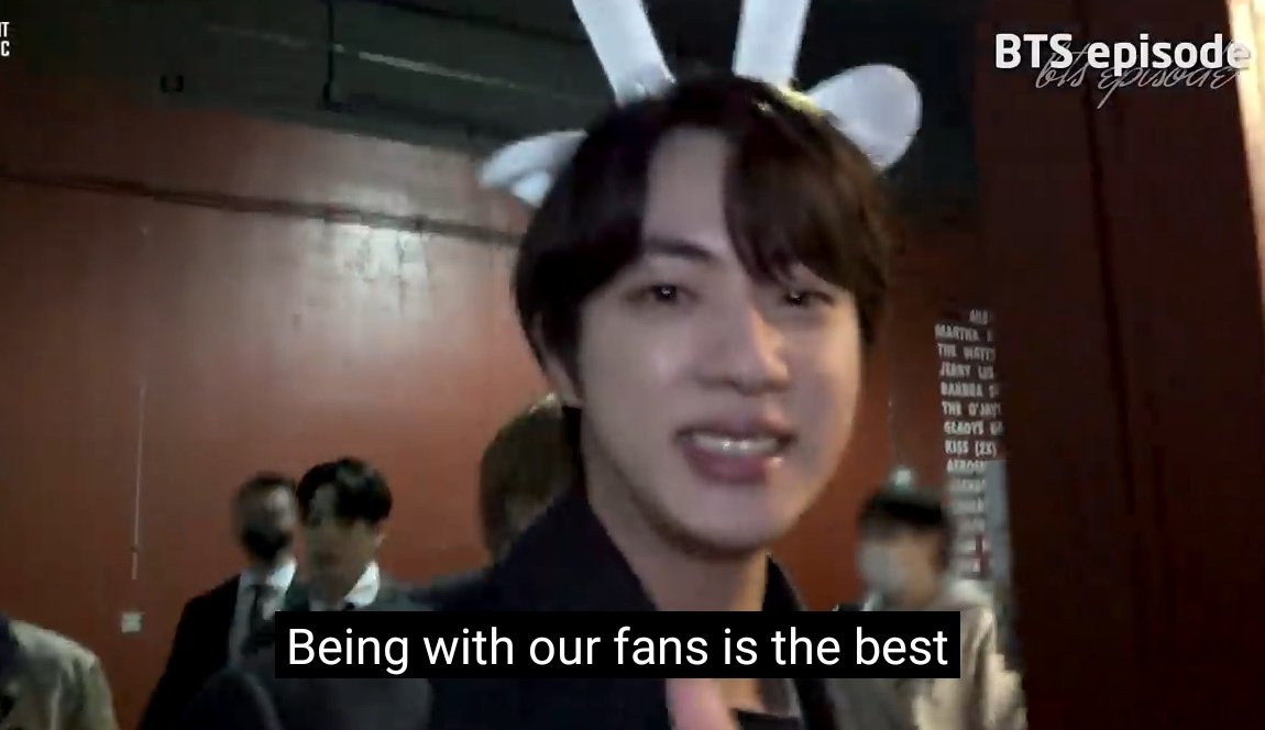 seokjinmylabsss's tweet photo. armys we all agree to kim seokjin https://t.co/JELXHgGy3h