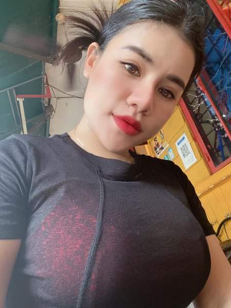 Thứ 7....chảy vô....???🤔🤔
                   😅