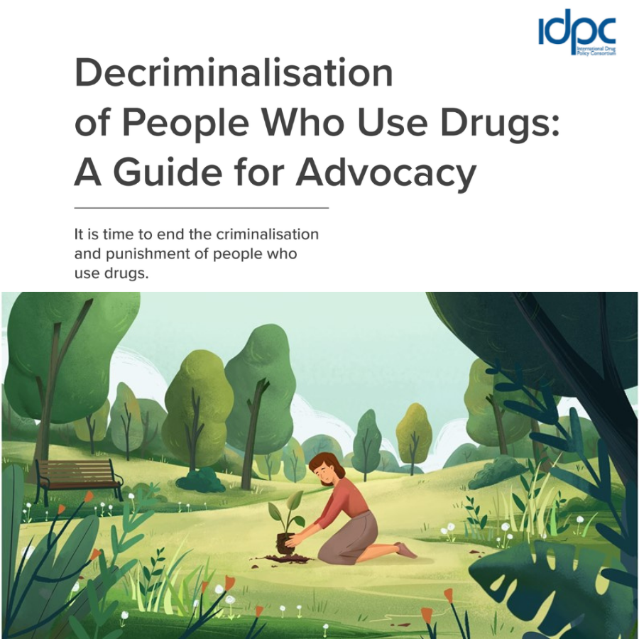 IDPCAsia's tweet photo. Criminalisation and incarceration have devastating, long-lasting impacts on people who use drugs. What is a better way? #Decriminalisation. Join us in advocating for it by checking out the new Guide: https://t.co/GAKYSwiIGU 📖KNOW🤲SHOW🌱GROW #DrugDecrim https://t.co/8QBXqLTspa