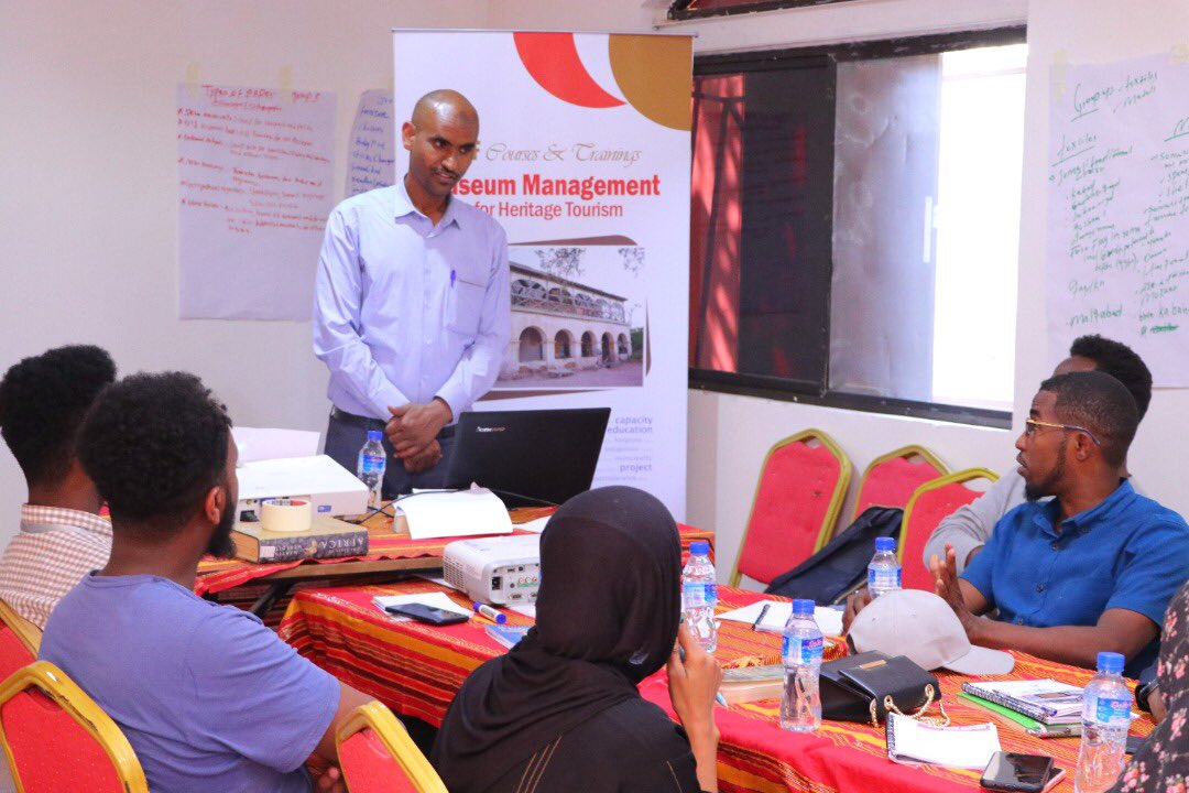 Museum management for Heritage Tourism Course [Thread]
Hassen Muhammad Kawo, an expert on Islamic manuscripts from Addis Ababa University, giving lecture on manuscript codicology and studies.