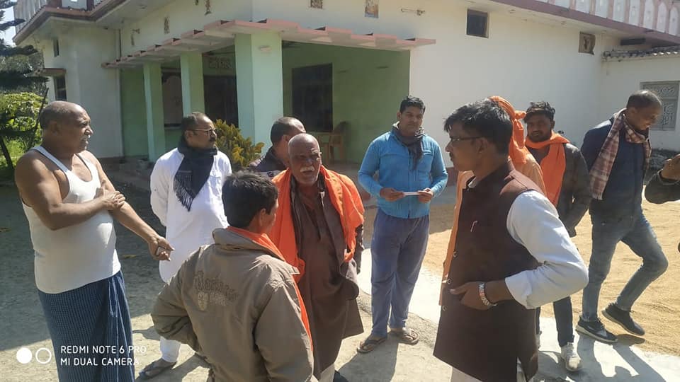 ArPrashantAMH's tweet photo. आज जनसंपर्क व क्षेत्र भ्रमण के दौरान जो सरकार के प्रति युवाओं का उत्साह व जोश दिखाई पड़ रहा है उससे यह प्रमाणित होता है कि आने वाली 10 मार्च को निषाद पार्टी व भारतीय जनता पार्टी गठबंधन की सरकार भारी मतों से विजयी होने वाली है। https://t.co/322ZLcH83R