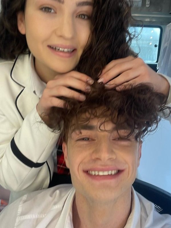 Melisin küçük bir kız çocuğu gibi receple eğlenebilmesi, recebin de buna müsaade etmesi çoook ama çok özel değil mi? #AyBer